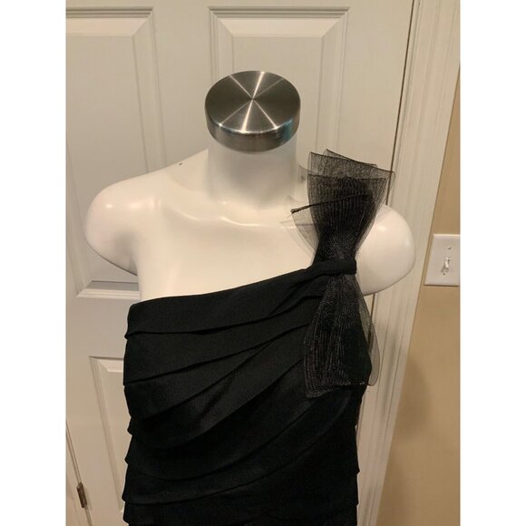 Kay Unger Black One Shoulder Silk Sheath Dress W/ Oversized Bow, Size 12 - Picture 2 of 6